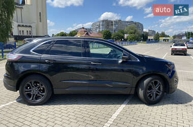 Внедорожник / Кроссовер Ford Edge 2015 в 