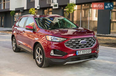 Позашляховик / Кросовер Ford Edge 2019 в 