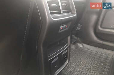 Внедорожник / Кроссовер Ford Edge 2017 в 