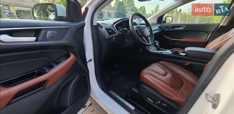 Позашляховик / Кросовер Ford Edge 2018 в Сумах