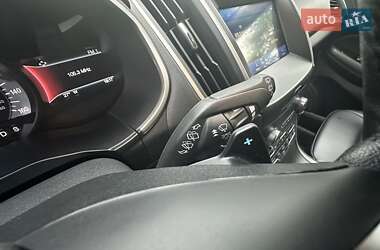 Внедорожник / Кроссовер Ford Edge 2020 в 