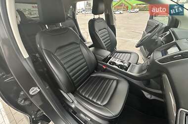 Внедорожник / Кроссовер Ford Edge 2020 в 