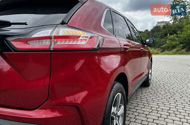 Внедорожник / Кроссовер Ford Edge 2021 в 