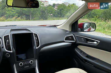 Внедорожник / Кроссовер Ford Edge 2021 в 