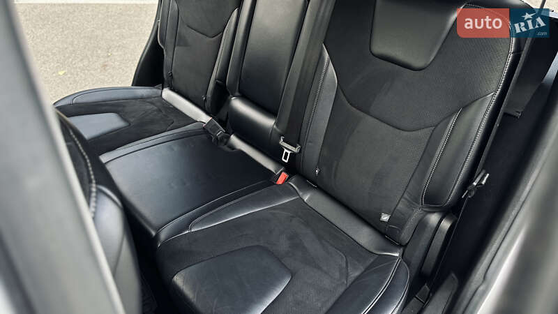 Позашляховик / Кросовер Ford Edge 2015 в Києві