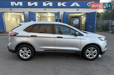Внедорожник / Кроссовер Ford Edge 2019 в 