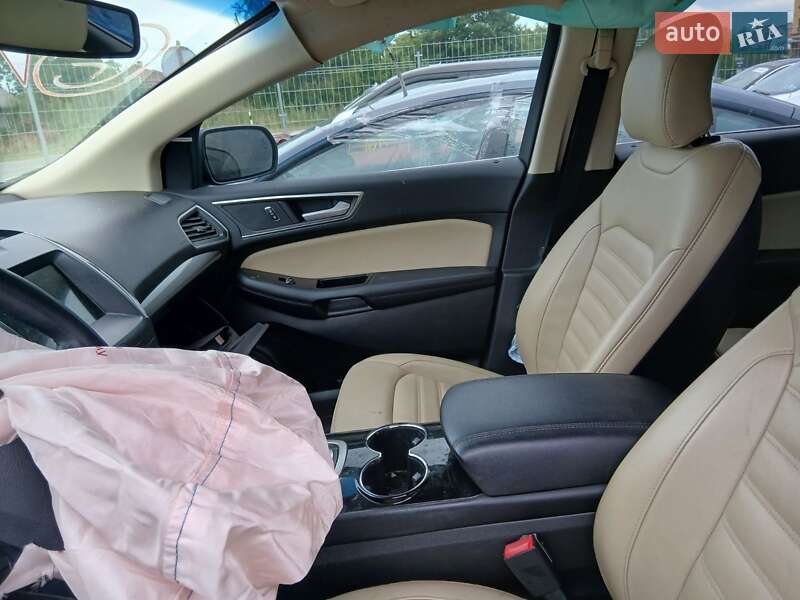 Внедорожник / Кроссовер Ford Edge 2016 в Львове
