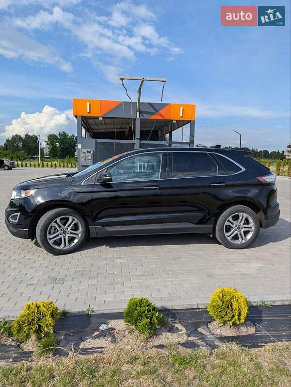 Позашляховик / Кросовер Ford Edge 2017 в Золочеві