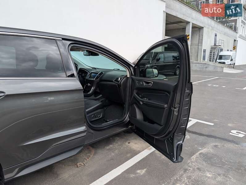 Позашляховик / Кросовер Ford Edge 2018 в Києві