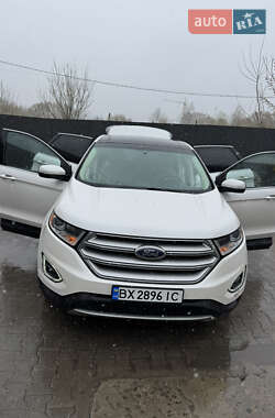 Позашляховик / Кросовер Ford Edge 2015 в 
