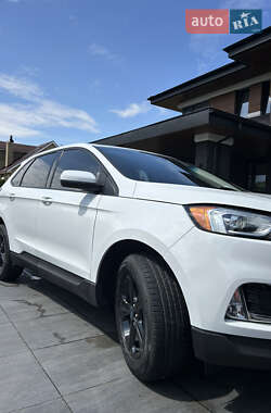 Внедорожник / Кроссовер Ford Edge 2022 в 