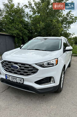 Позашляховик / Кросовер Ford Edge 2020 в 