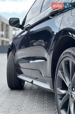 Внедорожник / Кроссовер Ford Edge 2015 в 