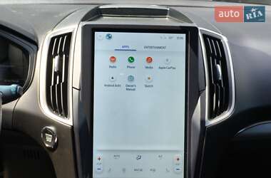 Внедорожник / Кроссовер Ford Edge 2022 в 