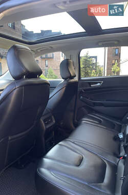 Внедорожник / Кроссовер Ford Edge 2020 в 