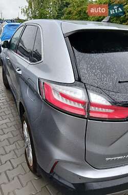 Внедорожник / Кроссовер Ford Edge 2022 в 
