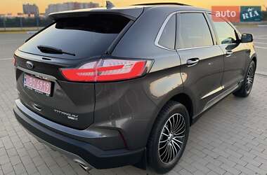Внедорожник / Кроссовер Ford Edge 2020 в 