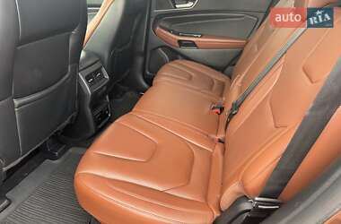 Внедорожник / Кроссовер Ford Edge 2016 в 