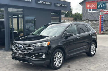 Внедорожник / Кроссовер Ford Edge 2019 в 