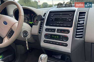 Внедорожник / Кроссовер Ford Edge 2007 в 