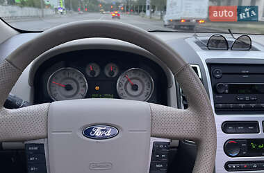 Внедорожник / Кроссовер Ford Edge 2007 в 