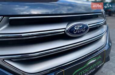 Внедорожник / Кроссовер Ford Edge 2018 в 