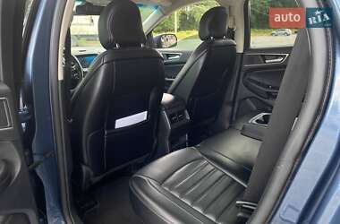 Внедорожник / Кроссовер Ford Edge 2018 в 