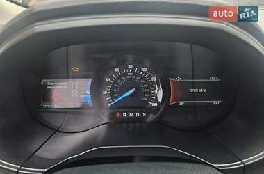 Внедорожник / Кроссовер Ford Edge 2022 в 