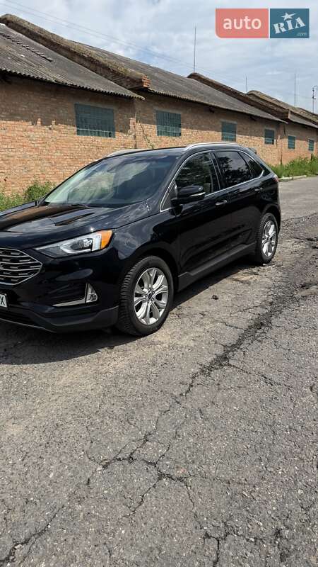 Внедорожник / Кроссовер Ford Edge 2019 в Гайсине