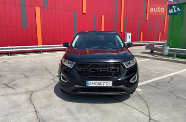 Внедорожник / Кроссовер Ford Edge 2018 в 