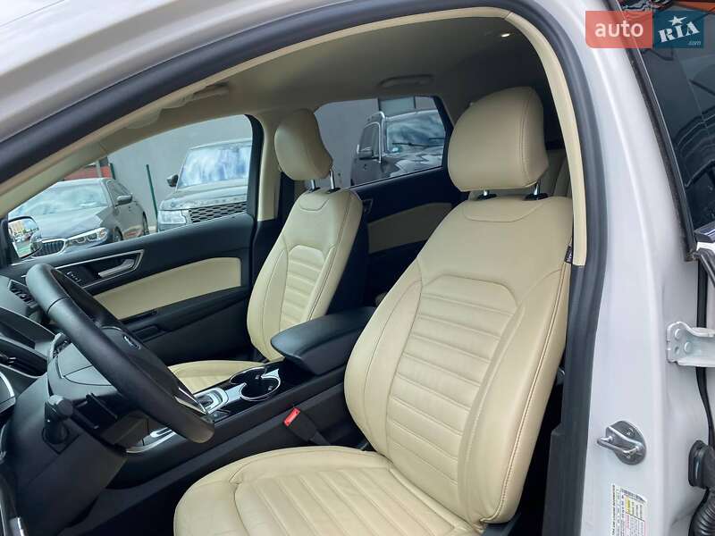 Внедорожник / Кроссовер Ford Edge 2016 в Львове