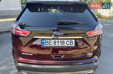 Позашляховик / Кросовер Ford Edge 2020 в 