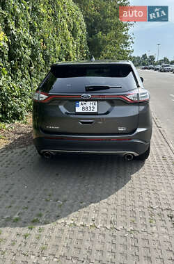 Внедорожник / Кроссовер Ford Edge 2018 в 