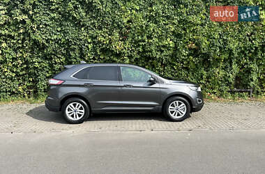 Внедорожник / Кроссовер Ford Edge 2018 в 