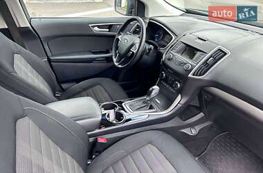 Внедорожник / Кроссовер Ford Edge 2018 в 