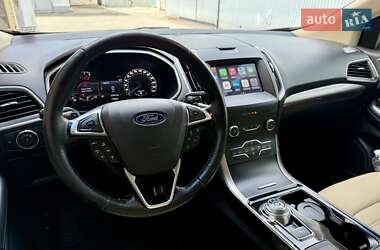 Внедорожник / Кроссовер Ford Edge 2019 в 