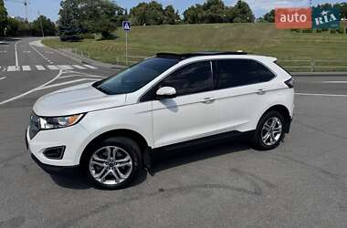 Позашляховик / Кросовер Ford Edge 2018 в 