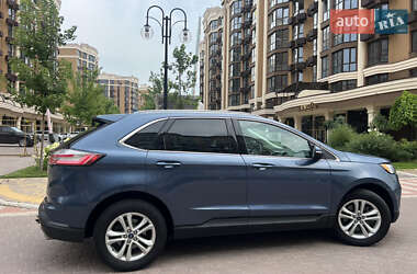 Внедорожник / Кроссовер Ford Edge 2018 в 