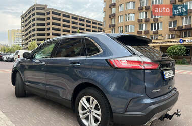 Внедорожник / Кроссовер Ford Edge 2018 в 