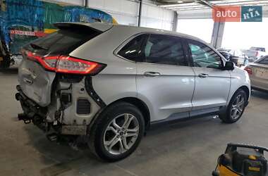 Внедорожник / Кроссовер Ford Edge 2017 в 
