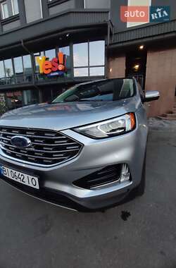 Позашляховик / Кросовер Ford Edge 2020 в Лубнах