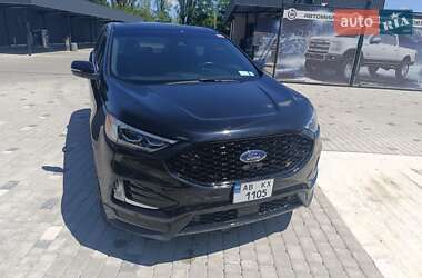 Внедорожник / Кроссовер Ford Edge 2018 в 