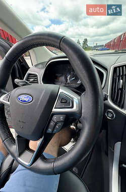 Внедорожник / Кроссовер Ford Edge 2020 в 