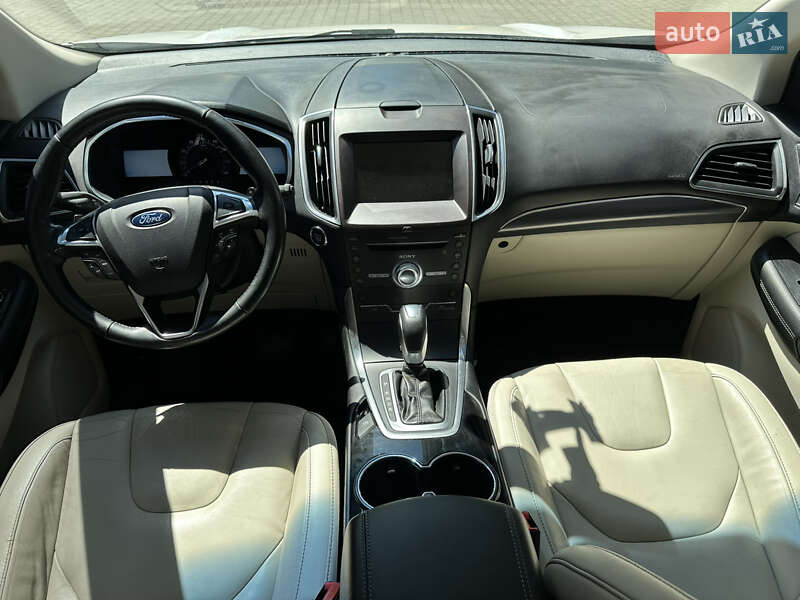 Внедорожник / Кроссовер Ford Edge 2017 в Ивано-Франковске