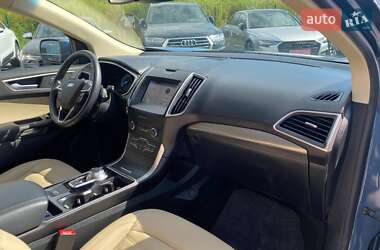 Внедорожник / Кроссовер Ford Edge 2019 в 