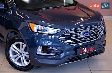 Внедорожник / Кроссовер Ford Edge 2018 в 