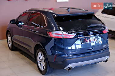 Внедорожник / Кроссовер Ford Edge 2018 в 