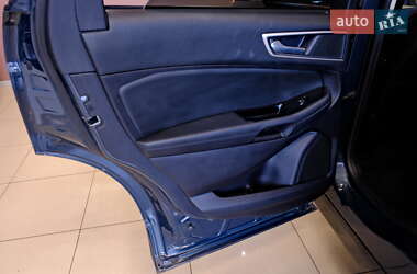 Внедорожник / Кроссовер Ford Edge 2018 в 
