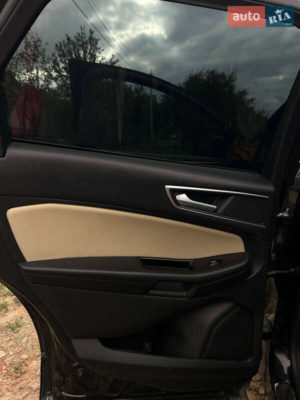 Позашляховик / Кросовер Ford Edge 2016 в Харкові