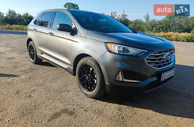 Внедорожник / Кроссовер Ford Edge 2021 в 